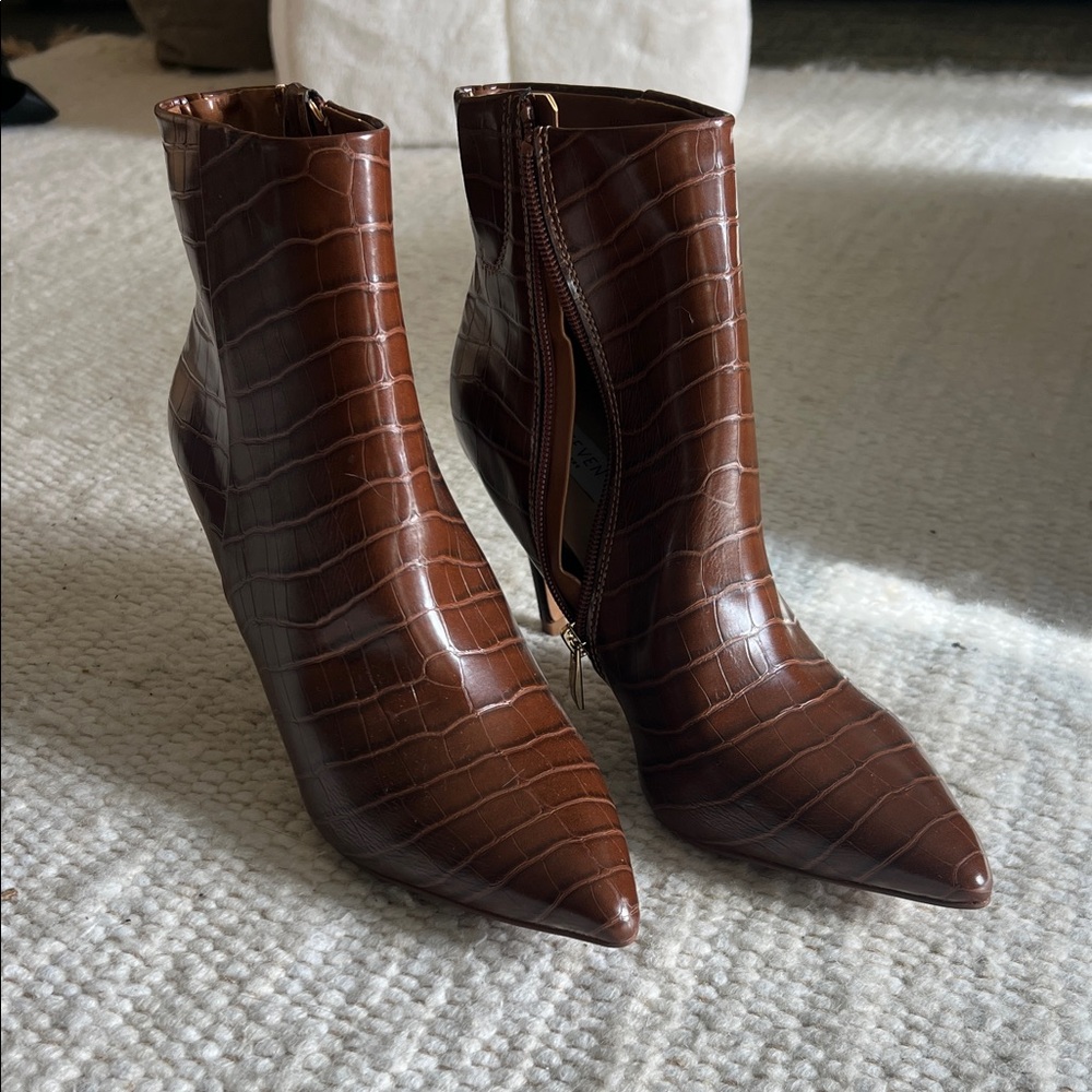 Steven Brown Croc-Embossed Heeled Ankle Boots